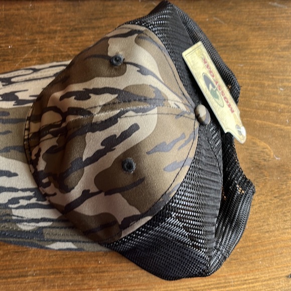 Mossy Oak Camo hat. New with tags. - Picture 2 of 7